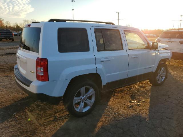 1C4NJRFB4ED885402 - 2014 JEEP PATRIOT LATITUDE WHITE photo 3