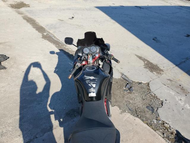 JKAEXEA106A006125 - 2006 KAWASAKI EX650 A6F 黑色 照片 6