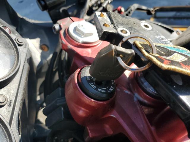 JKAEXEA106A006125 - 2006 KAWASAKI EX650 A6F 黑色 照片 8