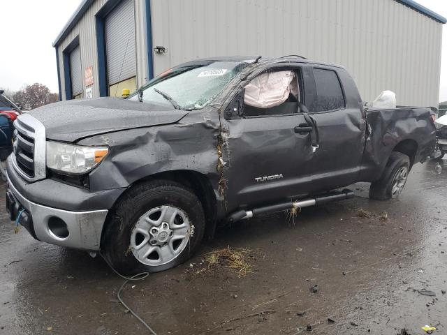 2013 TOYOTA TUNDRA DOUBLE CAB SR5, 