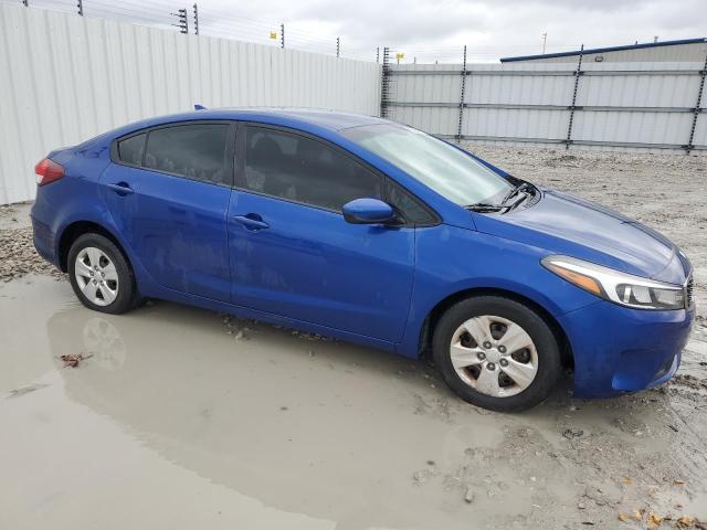 3KPFK4A78HE017249 - 2017 KIA FORTE LX BLUE photo 4