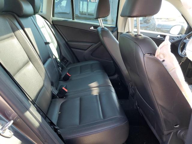 WVGBV7AX3CW081765 - 2012 VOLKSWAGEN TIGUAN S GRAY photo 11