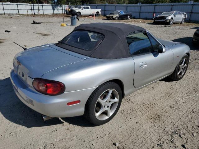 JM1NB353410207903 - 2001 MAZDA MX-5 MIATA BASE SILVER photo 3