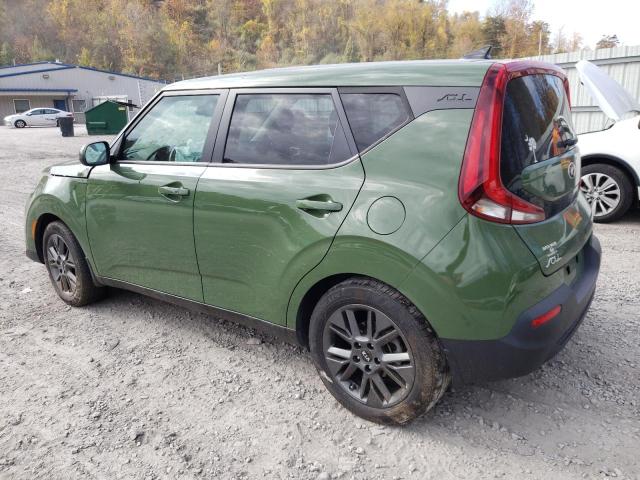 KNDJ33AU6M7126519 - 2021 KIA SOUL EX GREEN photo 2