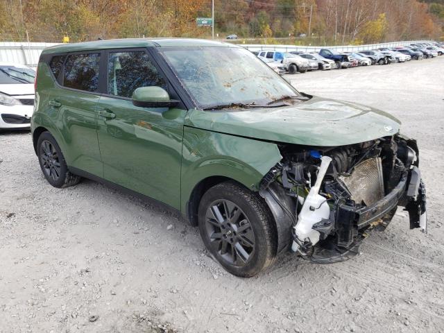 KNDJ33AU6M7126519 - 2021 KIA SOUL EX GREEN photo 4