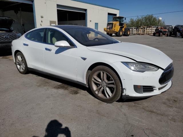5YJSA1E18FF115906 - 2015 TESLA MODEL S WHITE photo 4