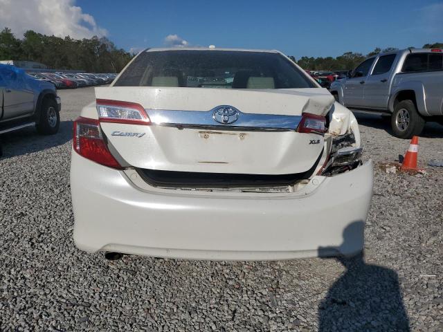 4T1BK1FKXEU026571 - 2014 TOYOTA CAMRY XLE SE WHITE photo 6