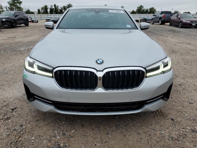 WBA53BJ05MWW88567 - 2021 BMW 540 I GRAY photo 5