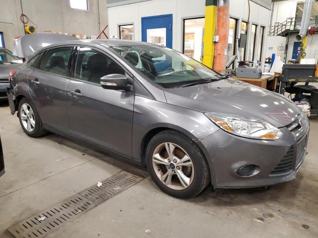 1FADP3F24EL413560 - 2014 FORD FOCUS SE GRAY photo 4