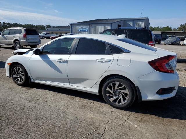 19XFC2F72JE038307 - 2018 HONDA CIVIC EX WHITE photo 2