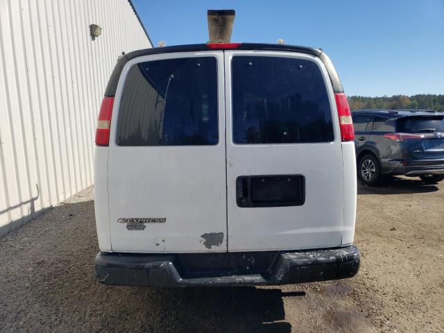 1GCFG15X471181268 - 2007 CHEVROLET EXPRESS G1 WHITE photo 6