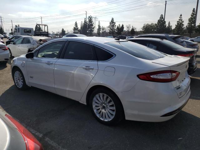 3FA6P0SUXER256102 - 2014 FORD FUSION TITANIUM PHEV WHITE photo 2