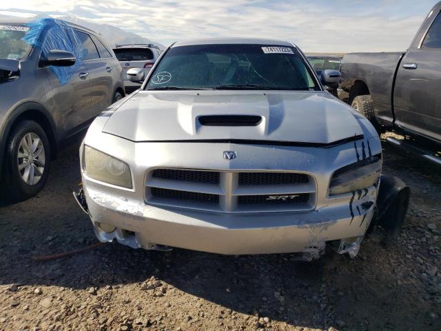 2B3LA73W97H652531 - 2007 DODGE CHARGER SRT-8 SILVER photo 5