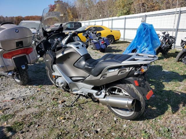 WB1044001BZW19536 - 2011 BMW R1200 RT GRAY photo 3