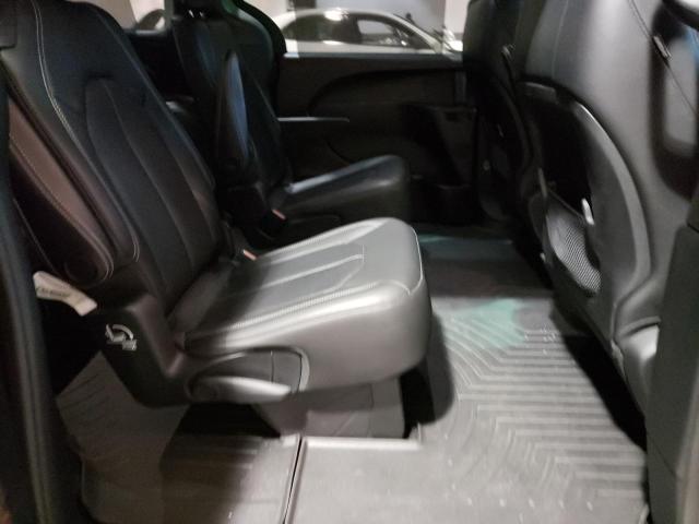 2C4RC1BGXJR322070 - 2018 CHRYSLER PACIFICA TOURING L ORANGE photo 11