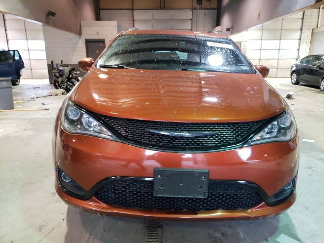 2C4RC1BGXJR322070 - 2018 CHRYSLER PACIFICA TOURING L ORANGE photo 5