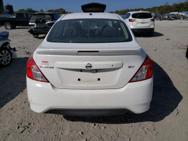 3N1CN7AP2JL848472 - 2018 NISSAN VERSA S WHITE photo 6