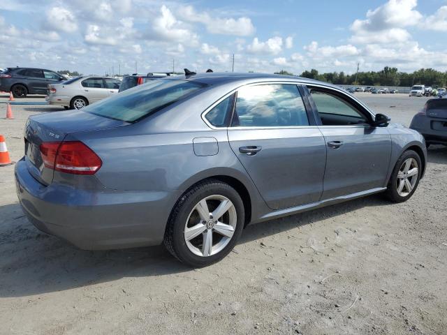 1VWBN7A38DC025466 - 2013 VOLKSWAGEN PASSAT SE GRAY photo 3