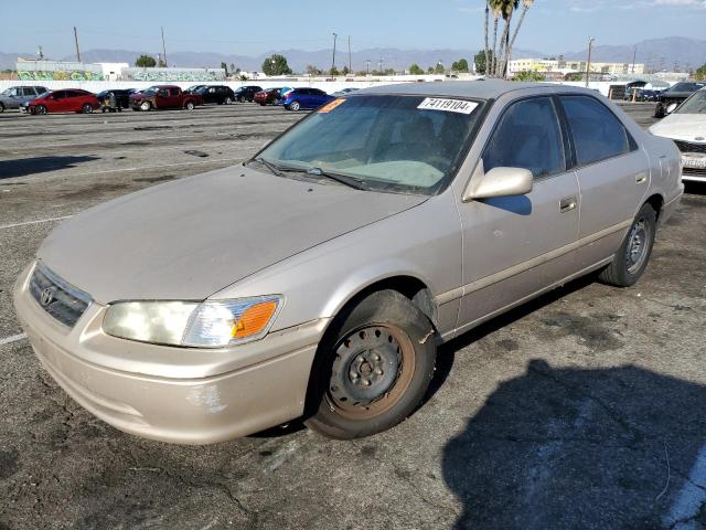 4T1BG22K21U116305 - 2001 TOYOTA CAMRY CE TAN photo 1