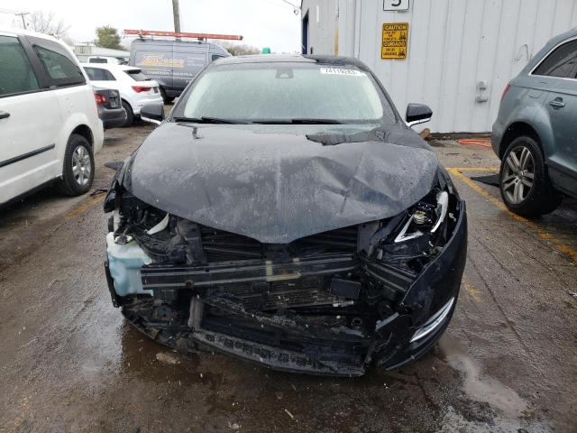 3LN6L2LU0FR623134 - 2015 LINCOLN MKZ HYBRID BLACK photo 5