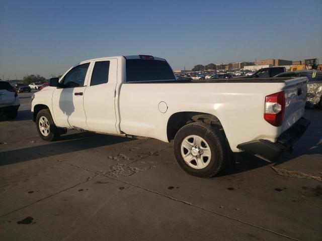 5TFTY5F14JX009991 - 2018 TOYOTA TUNDRA DOUBLE CAB SR WHITE photo 2