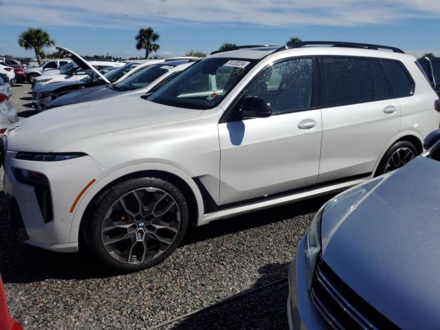 5UX33EM07P9P54139 - 2023 BMW X7 M60I WHITE photo 1