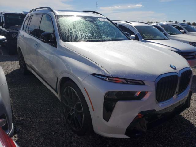 5UX33EM07P9P54139 - 2023 BMW X7 M60I WHITE photo 4