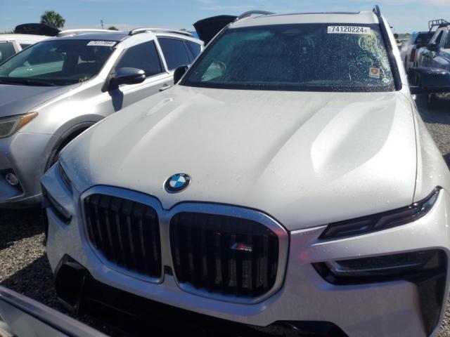 5UX33EM07P9P54139 - 2023 BMW X7 M60I WHITE photo 5
