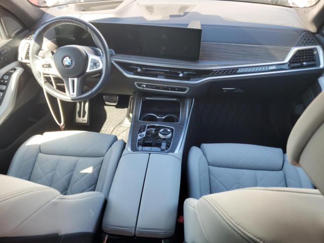 5UX33EM07P9P54139 - 2023 BMW X7 M60I WHITE photo 8