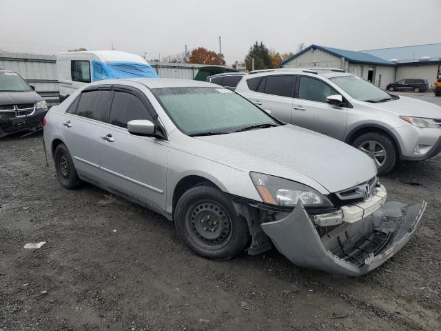 1HGCM564X5A141072 - 2005 HONDA ACCORD LX SILVER photo 4