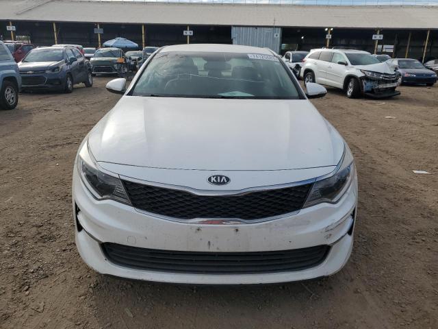 KNAGT4L32G5102378 - 2016 KIA OPTIMA LX WHITE photo 5