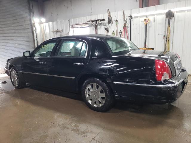 1LNHM81W03Y636248 - 2003 LINCOLN TOWN CAR EXECUTIVE BLACK photo 2