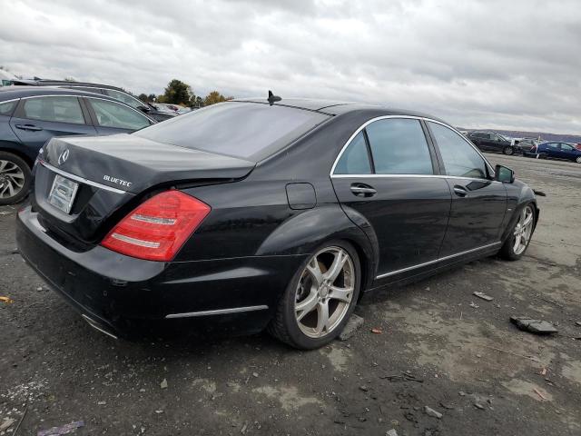 WDDNG8DB1CA441409 - 2012 MERCEDES-BENZ S 350 BLUETEC BLACK photo 3