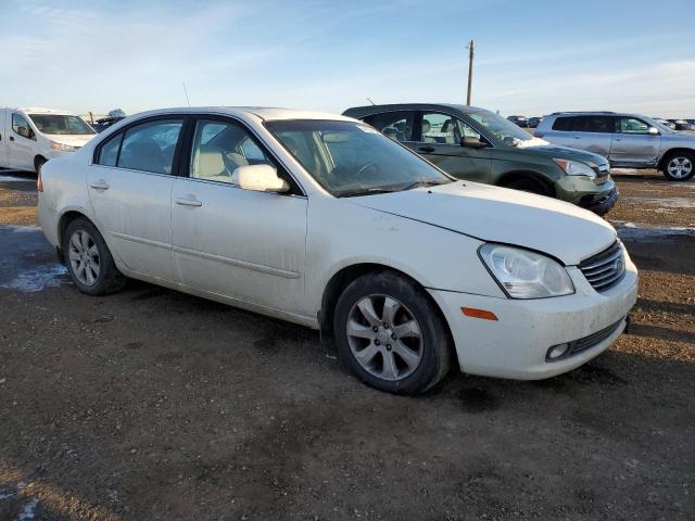 KNAGE123985240950 - 2008 KIA OPTIMA LX WHITE photo 4