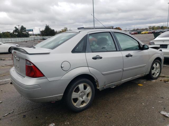 1FAHP34N57W332387 - 2007 FORD FOCUS ZX4 SILVER photo 3