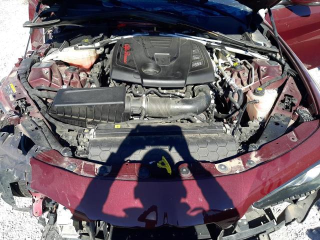 ZARFAEDN3H7558735 - 2017 ALFA ROMEO GIULIA Q4 栗色 照片 11