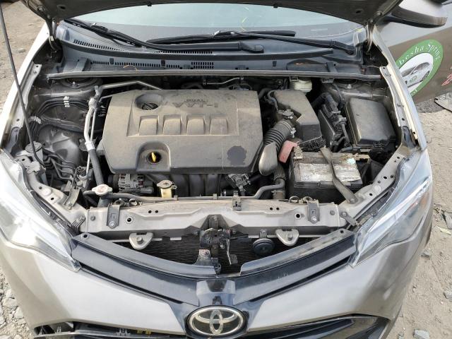 2T1BURHE8HC934409 - 2017 TOYOTA COROLLA L BROWN photo 11