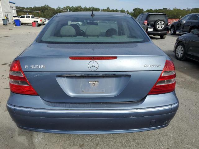 WDBUF82J34X127020 - 2004 MERCEDES-BENZ E 320 4MATIC BLUE photo 6