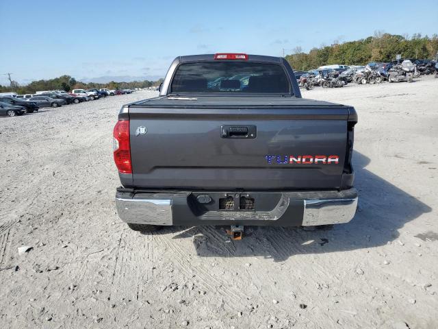 5TFDW5F16EX413973 - 2014 TOYOTA TUNDRA CREWMAX SR5 GRAY photo 6