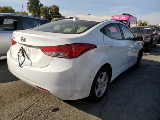 5NPDH4AE7BH020182 - 2011 HYUNDAI ELANTRA GLS WHITE photo 3