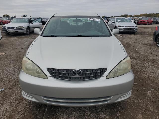 4T1BE32K83U765203 - 2003 TOYOTA CAMRY LE SILVER photo 5