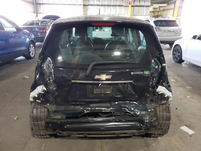 KL8CK6S02GC630563 - 2016 CHEVROLET SPARK EV 1LT BLACK photo 6