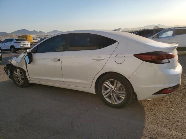 5NPD84LF1KH486664 - 2019 HYUNDAI ELANTRA SEL WHITE photo 2