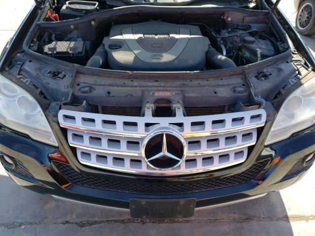 4JGBB8GB6AA574683 - 2010 MERCEDES-BENZ ML 350 4MATIC BLACK photo 11