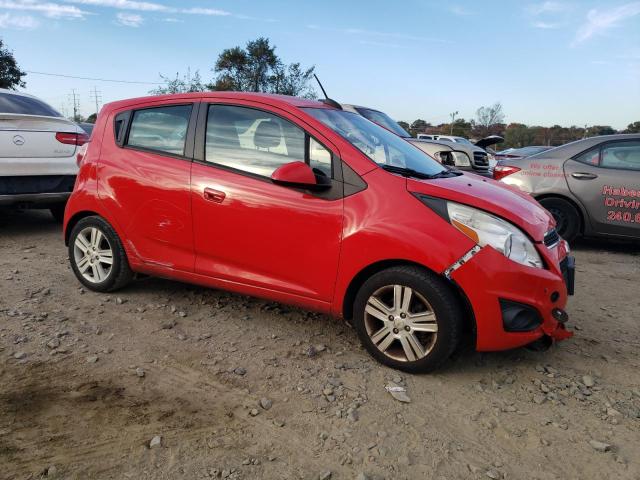 KL8CD6S98FC719142 - 2015 CHEVROLET SPARK 1LT RED photo 4