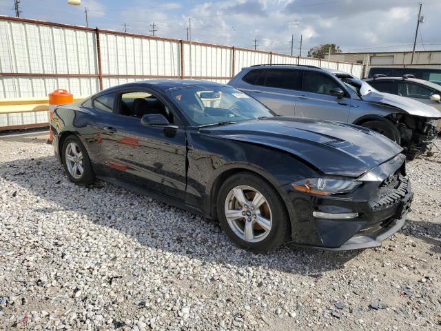 1FA6P8TH7J5132138 - 2018 FORD MUSTANG BLACK photo 4