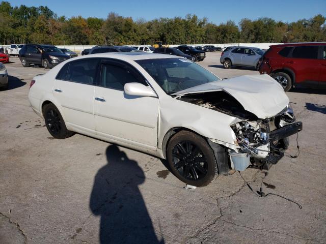 4T1BK3DB8AU355746 - 2010 TOYOTA AVALON XL WHITE photo 4