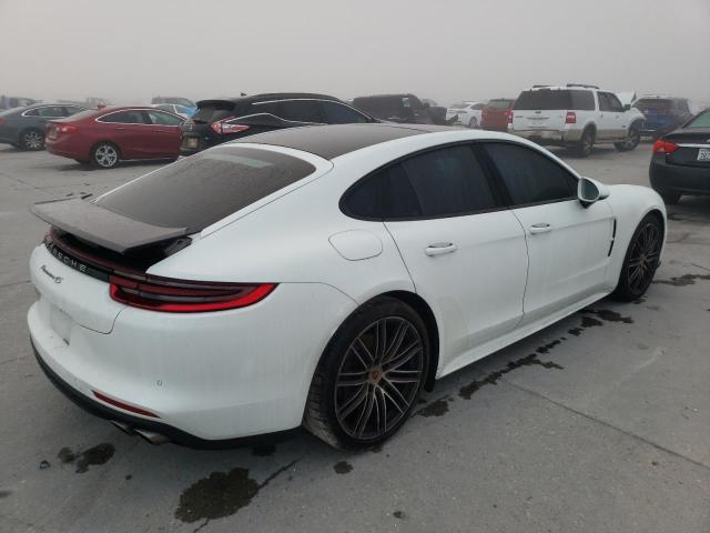 WP0AB2A71JL134165 - 2018 PORSCHE PANAMERA 4S WHITE photo 3