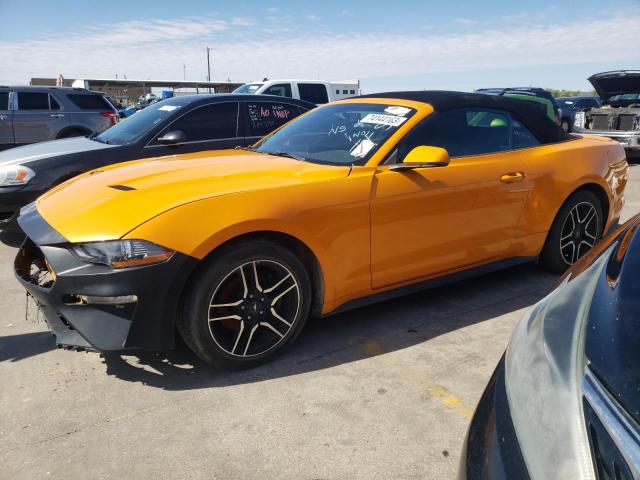 1FATP8UH3J5118268 - 2018 FORD MUSTANG ORANGE photo 1