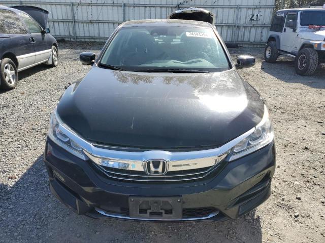 JHMCR6F34HC003628 - 2017 HONDA ACCORD HYBRID BLACK photo 5